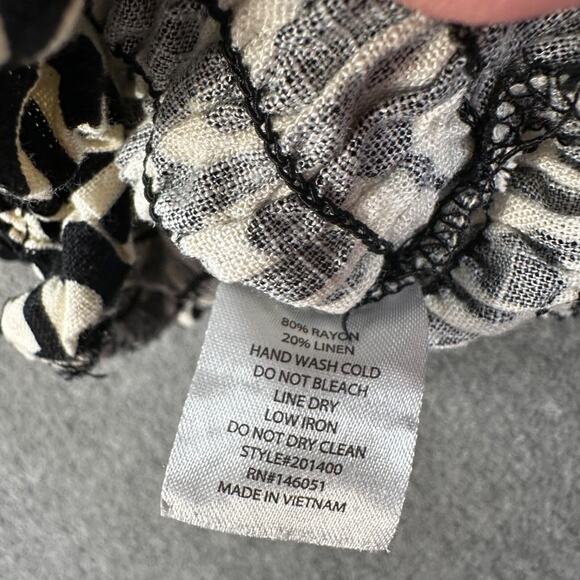 Monteau Los Angeles Puff Sleeve Smocked Crop Top Linen Blend Size XL Black/White - Picture 7 of 8